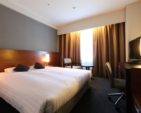 Imagen de la habitación del Hotel Hakata Excel Tokyu. Foto 7