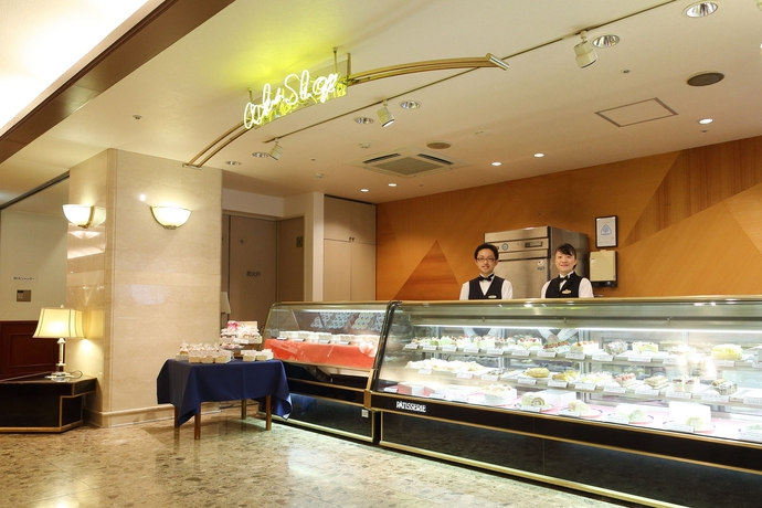 Imagen del bar/restaurante del Hotel Hakodate Royal Seaside. Foto 2