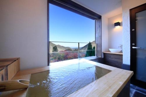 Imagen de la habitación del Hotel Hakone Bettei Koyoi. Foto 9