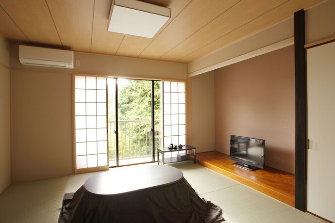 Imagen de la habitación del Hotel Hakone Fura. Foto 24