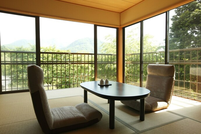 Imagen de la habitación del Hotel Hakone Fura. Foto 25