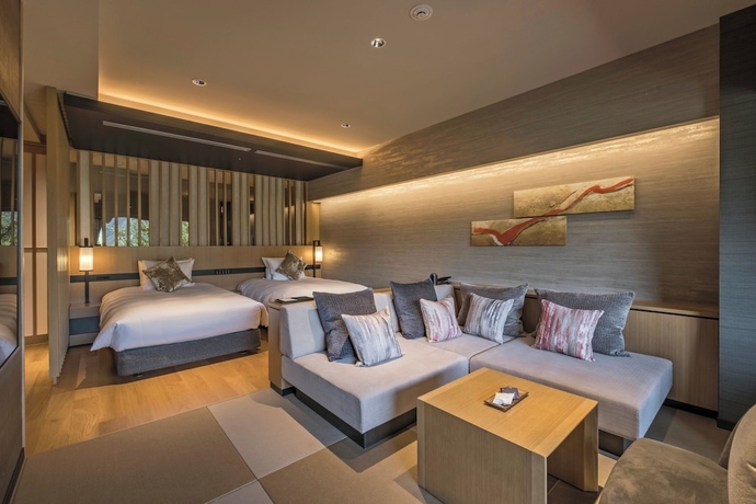 Imagen de la habitación del Hotel Hakone Gora Karaku. Foto 10