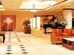 Imagen del bar/restaurante del Hotel Hakone Highland. Foto 5