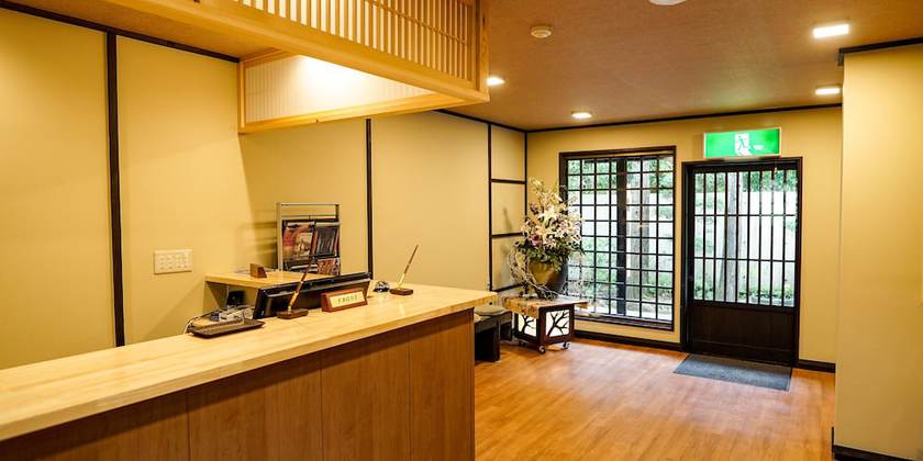 Imagen de los interiores del Hotel Hakone Onsen Yuyado Yamanosyou. Foto 19