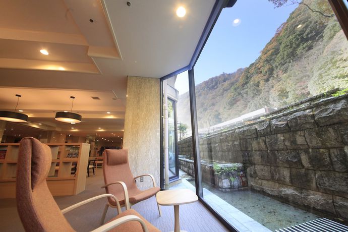 Imagen de los interiores del Hotel Hakone Pax Yoshino. Foto 15