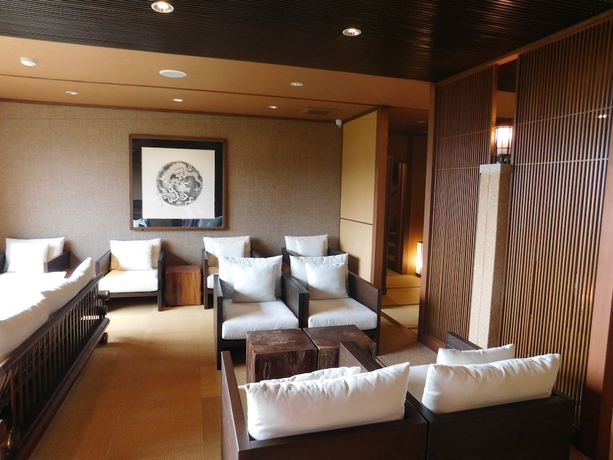 Imagen del bar/restaurante del Hotel Hakone Ryori Yado Kyuan. Foto 4