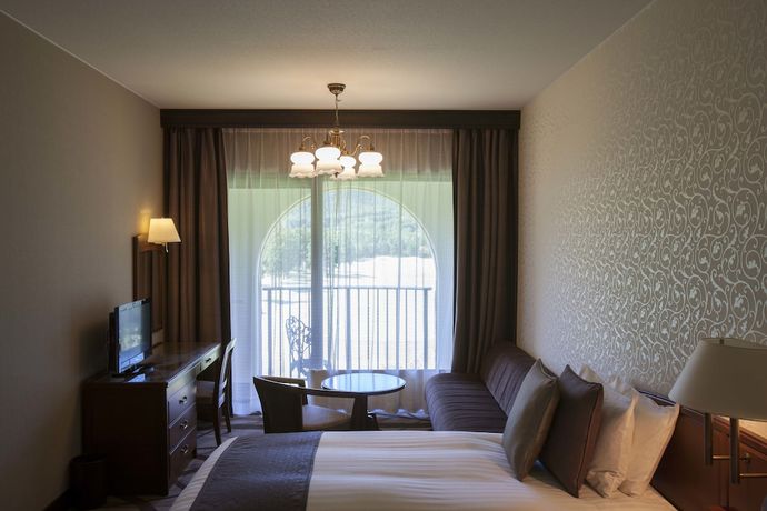 Imagen de la habitación del Hotel Hakone Sengokuhara Prince. Foto 12