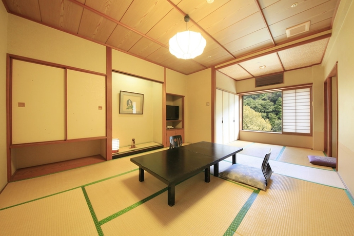 Imagen de la habitación del Hotel Hakone Suimeisou. Foto 5