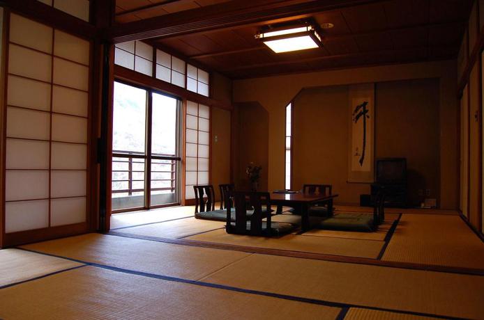 Imagen de la habitación del Hotel Hakone Yumoto Onsen Hoeiso. Foto 9