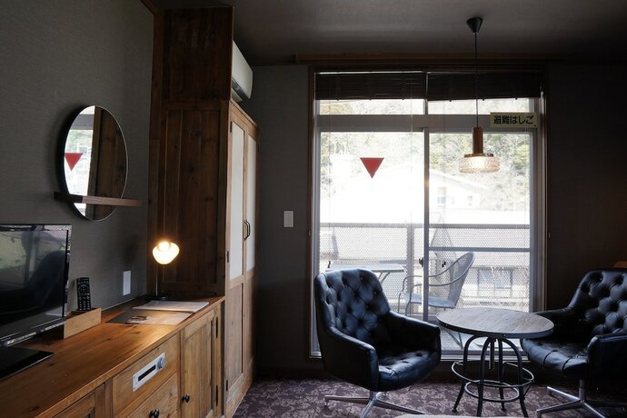 Imagen de la habitación del Hotel Hakone villa bizan. Foto 17