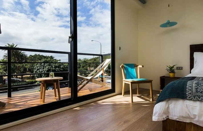 Imagen general del Hotel Haku Beach Days Inn. Foto 9