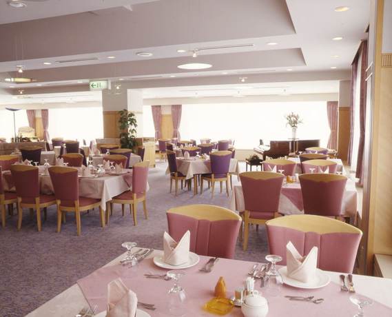 Imagen del bar/restaurante del Hotel Hakuba Alps Hotel. Foto 4