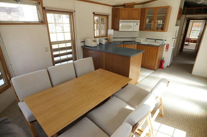 Imagen de la habitación del Hotel Hakuba Canadian Lodge. Foto 13