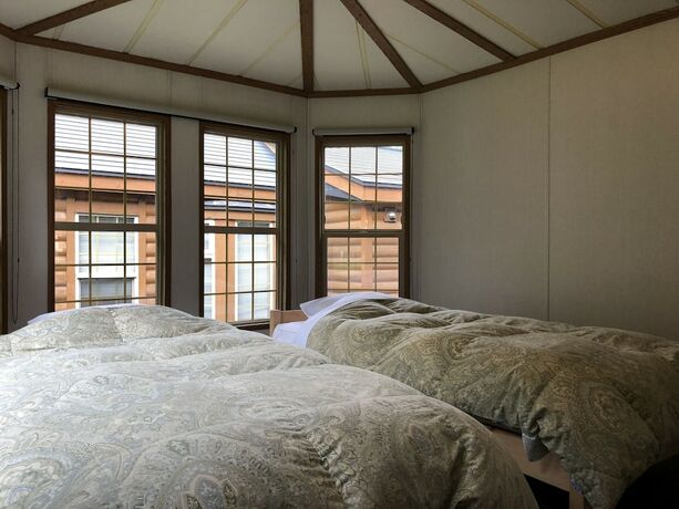 Imagen de la habitación del Hotel Hakuba Canadian Lodge. Foto 17