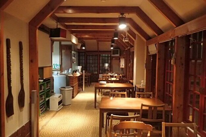 Imagen del bar/restaurante del Hotel Hakuba Cortina Lodge. Foto 5
