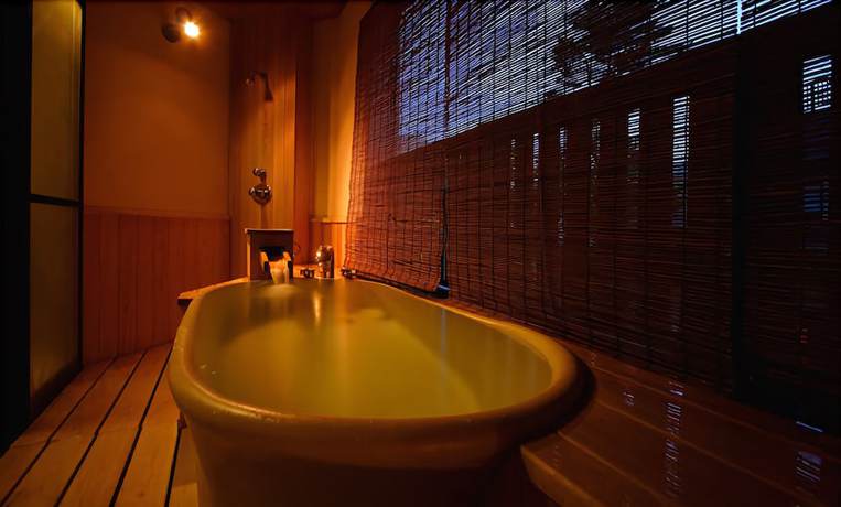 Imagen de la habitación del Hotel Hakuba Hifumi. Foto 12