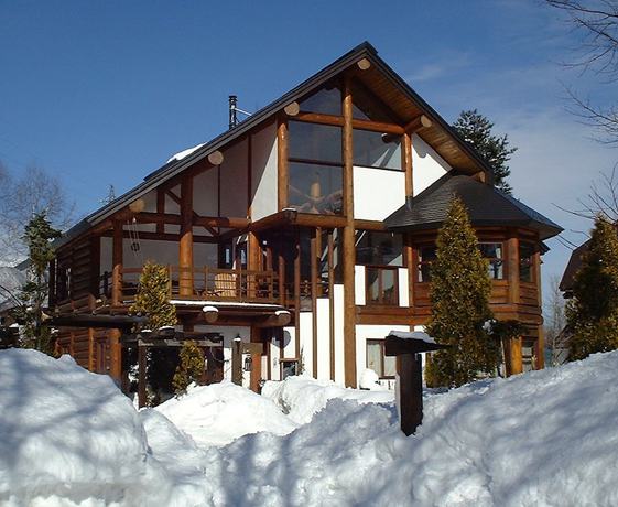 Imagen general del Hotel Hakuba Log Meteor. Foto 1