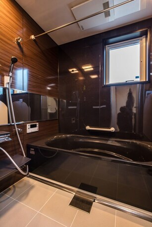 Imagen de la habitación del Hotel Hakuba Mahoroba. Foto 20