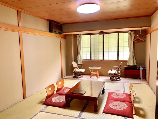 Imagen de la habitación del Hotel Hakuba Park. Foto 17