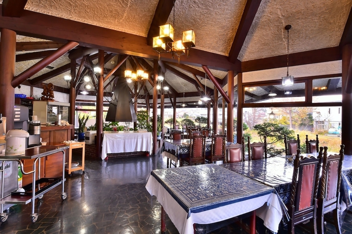 Imagen del bar/restaurante del Hotel Hakuba Royal. Foto 5