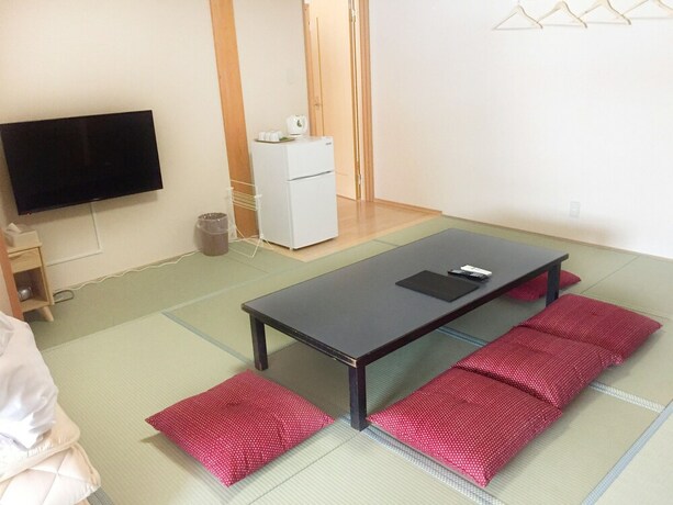 Imagen de la habitación del Hotel Hakuba Ryujin Onsen. Foto 19