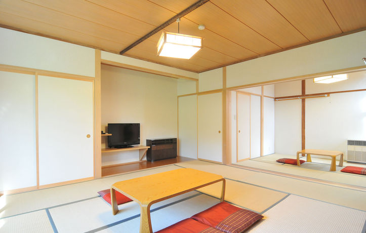 Imagen del bar/restaurante del Hotel Hakuba Tsugaike Ski Slope Side Espoir Misawa. Foto 4