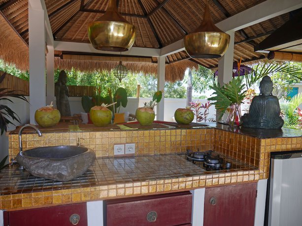 Imagen de la habitación del Hotel Hakuna Matata Bali Villas. Foto 7