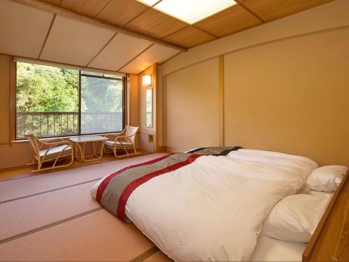 Imagen de la habitación del Hotel Hakuunsou. Foto 9