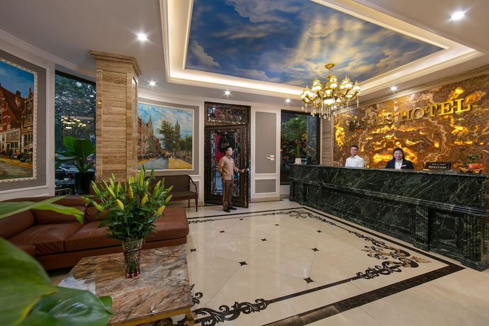 Imagen de los interiores del Hotel Halais. Foto 19