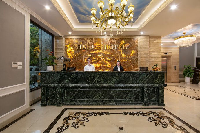 Imagen de los interiores del Hotel Halais. Foto 20