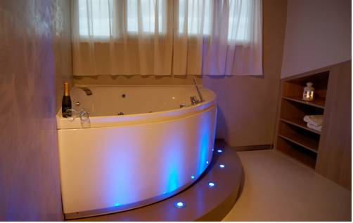 Imagen de la habitación del Hotel Halanus And Resort. Foto 4