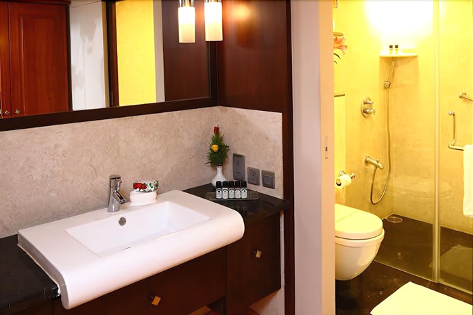 Imagen de la habitación del Hotel Halcyon Residences. Foto 7