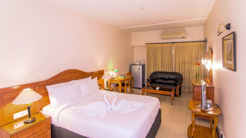 Imagen de la habitación del Hotel Halcyon Residences. Foto 13