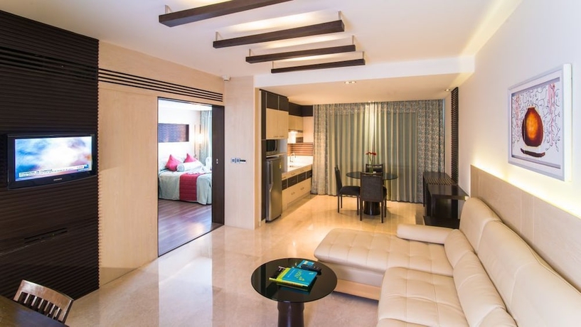 Imagen de la habitación del Hotel Halcyon Residences. Foto 15