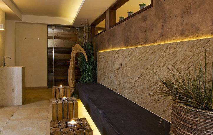 Imagen de la piscina del Hotel Haldenhof. Foto 14