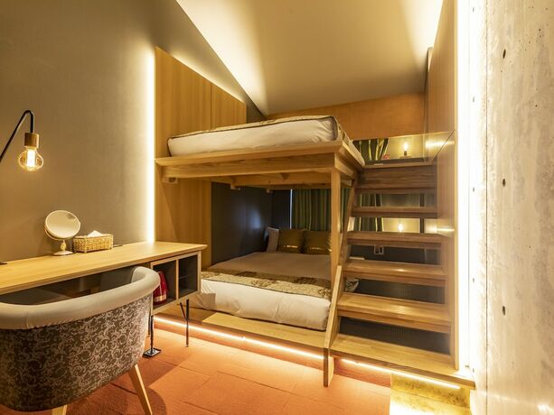 Imagen de la habitación del Hotel Hale Kyoto Tambaguchi. Foto 17
