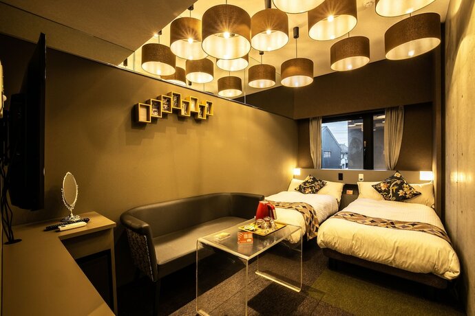 Imagen de la habitación del Hotel Hale Kyoto Tambaguchi. Foto 19