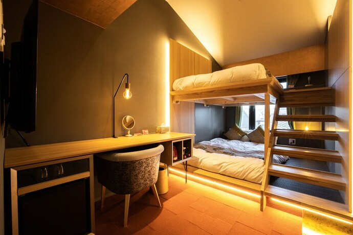 Imagen de la habitación del Hotel Hale Kyoto Tambaguchi. Foto 24