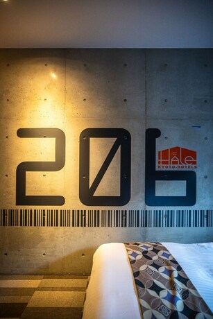 Imagen de la habitación del Hotel Hale Kyoto Tambaguchi. Foto 36