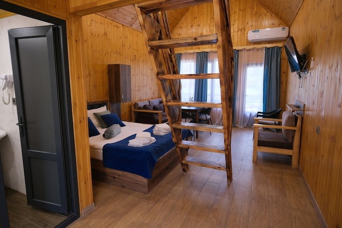 Imagen de la habitación del Hotel Haleb Resort. Foto 15