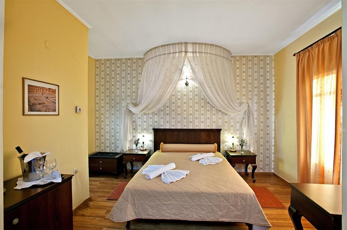 Imagen de la habitación del Hotel Halepa. Foto 5