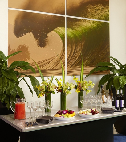 Imagen de los interiores del Hotel Halepuna Waikiki By Halekulani. Foto 10