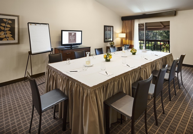 Imagen de los interiores del Hotel Half Moon Bay Lodge. Foto 9