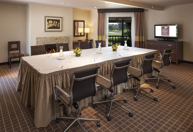 Imagen de los interiores del Hotel Half Moon Bay Lodge. Foto 12