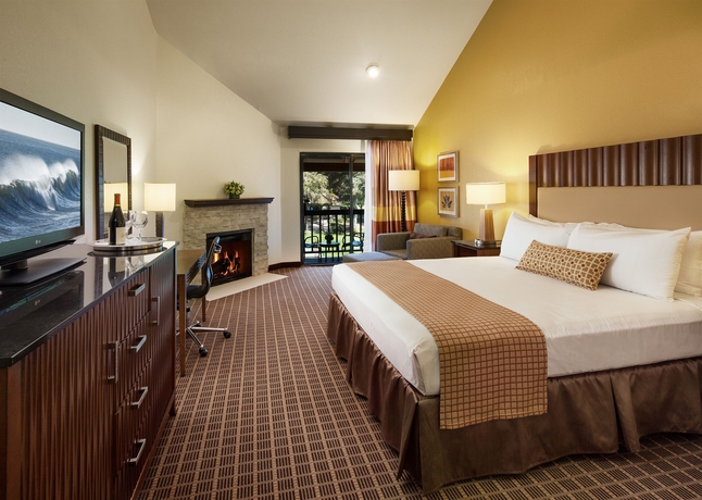 Imagen de la habitación del Hotel Half Moon Bay Lodge. Foto 6