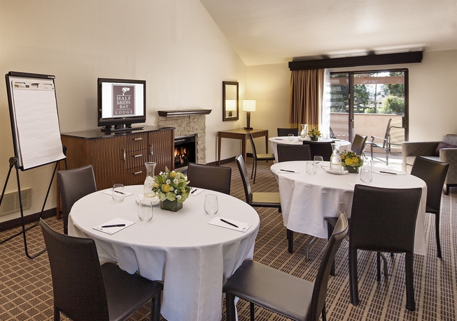 Imagen de los interiores del Hotel Half Moon Bay Lodge. Foto 14