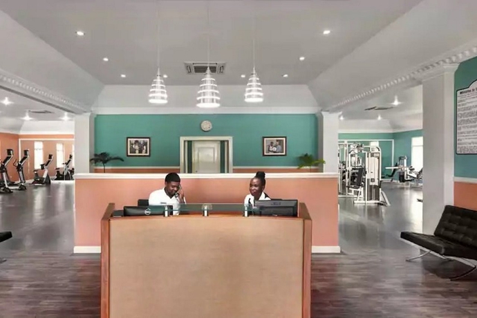 Imagen general del Hotel Half Moon. Foto 6