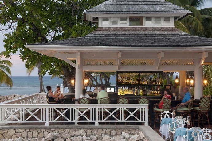 Imagen general del Hotel Half Moon. Foto 11