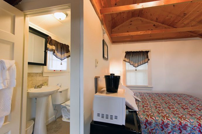 Imagen de la habitación del Hotel Half Moon Motel and Cottages. Foto 16