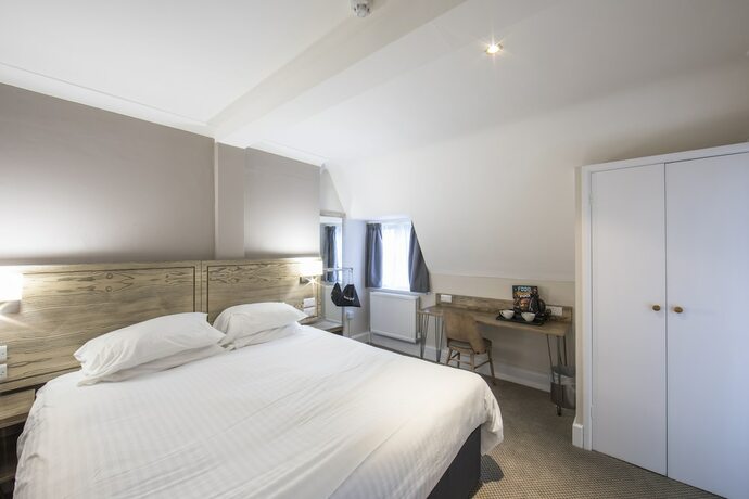 Imagen general del Hotel Half Moon, Sherborne by Marston\'s Inns. Foto 2